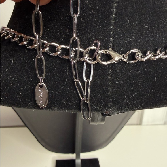 Free People Only Dreaming Statement Collar Necklace Hematite & Jet NWOT $88 - Picture 6 of 6